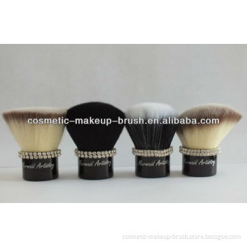 Quality black synthetic diamonds kabuki brush